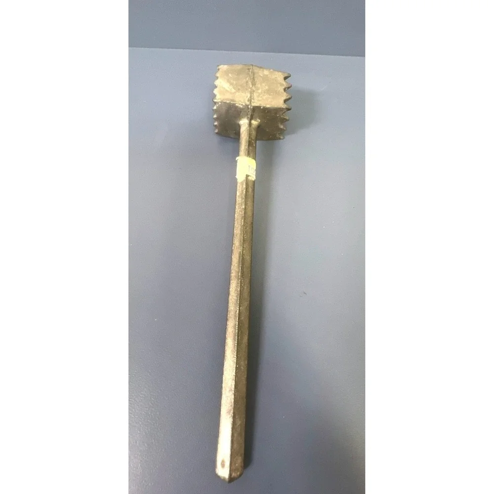 Vintage kitchen Aluminum Meat Tenderizer~2 Sided Made in Taiwan‎ Smaller Size